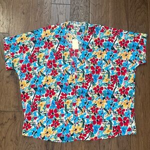 NWT Jodifl red and blue floral v-neck blouse size large